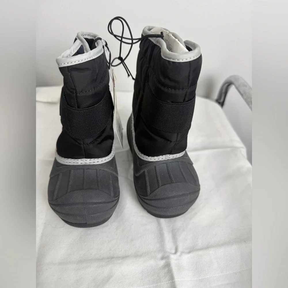 Cat & Jack Black and Gray Kids Snow Boots